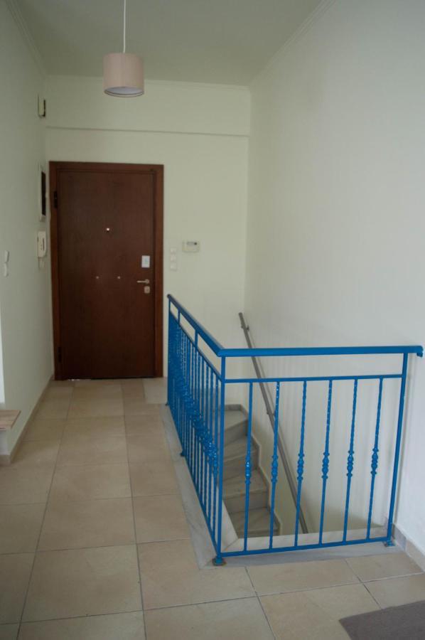Appartement Blue And White à Schinias Extérieur photo